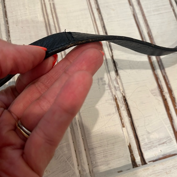 Saffiano Leather Shoulder Tote Handbag. Circa 2008 - Picture 7 of 9